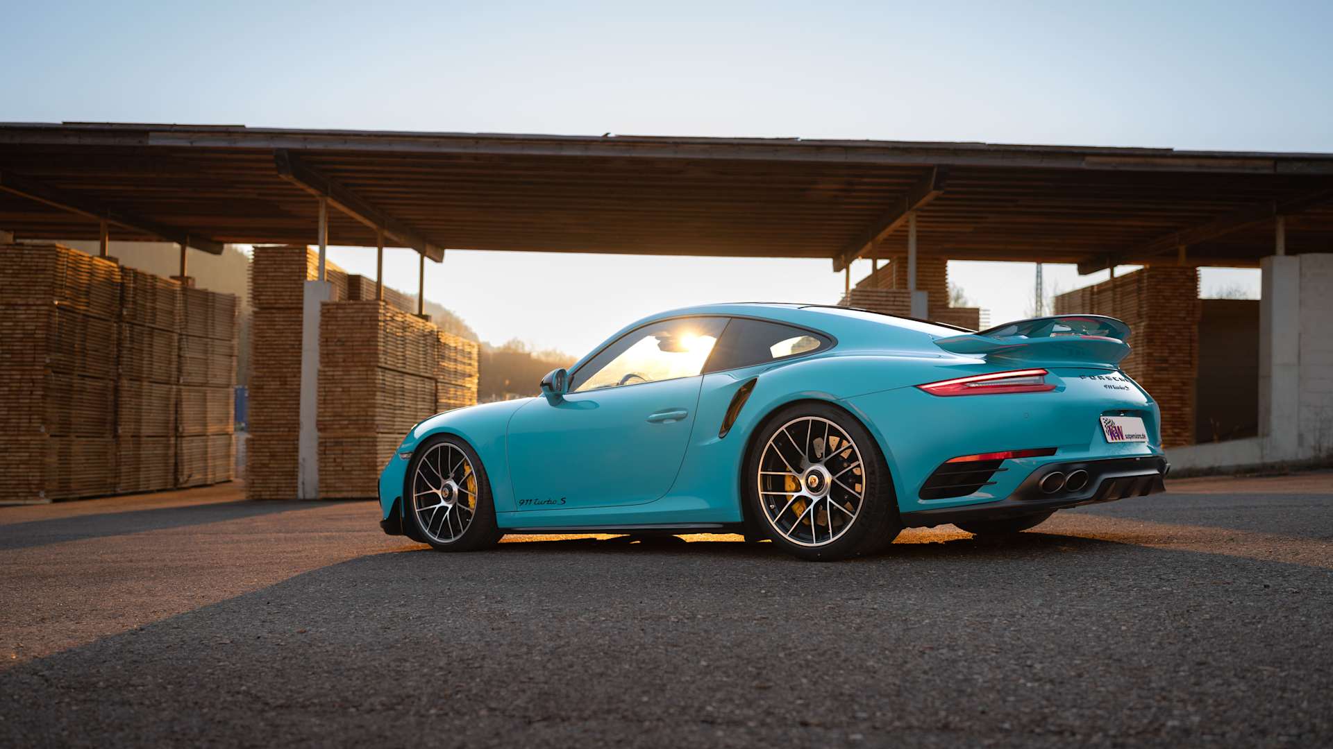 Porsche 991 lowered ❘ KW suspensions